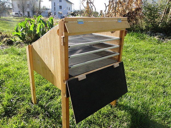 9solar susicka na ovocie