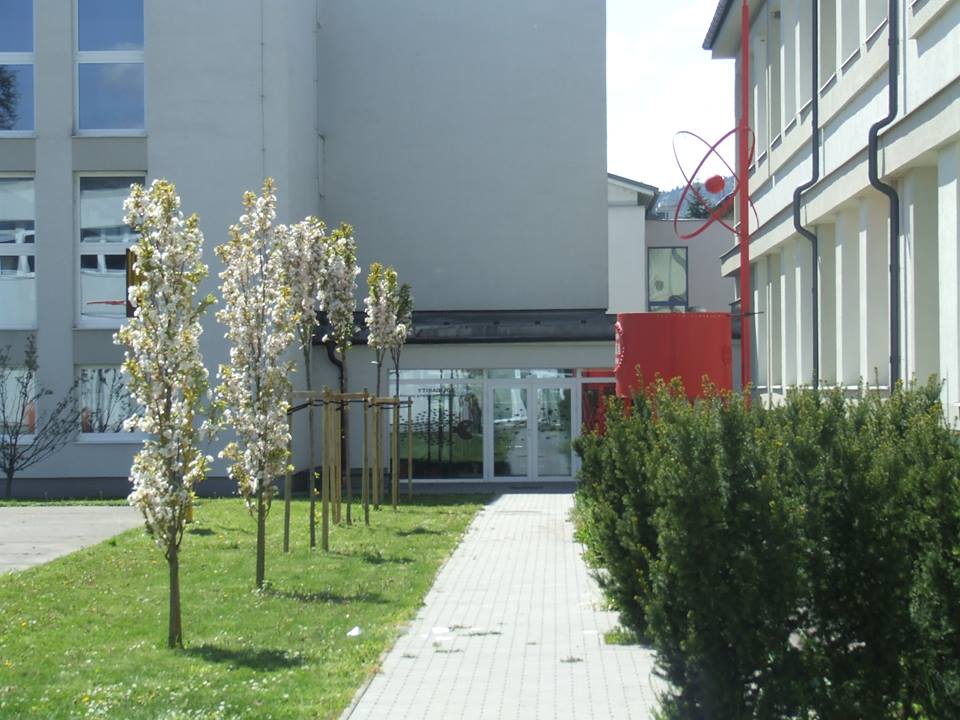 budova1