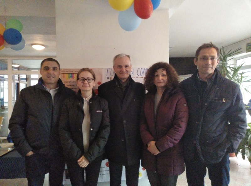 foto ucitelia R kópia